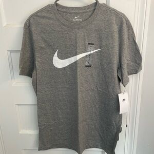 Nike Gray and White Short Sleeve Tees NWT